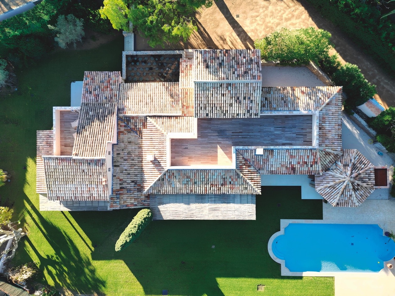 Photographie immobilière de prestige dans le Var par L'expression en images - Villa de luxe et architecture